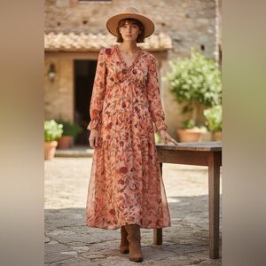 Flowy Maxi Dress | Romantic Feminine